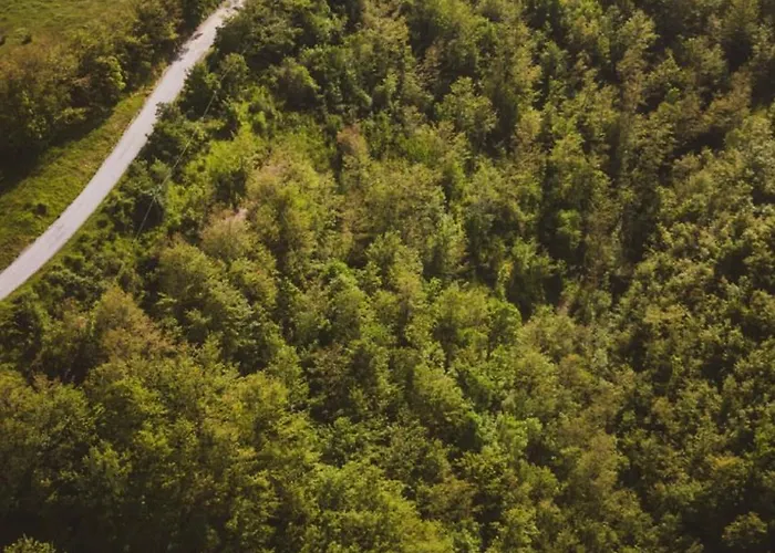 Walden House Casarampi 豪华帐篷 Orsano